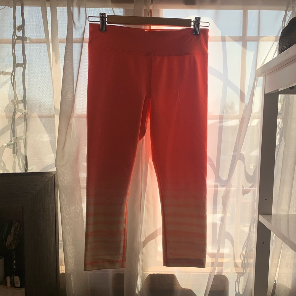 UA Vibrant Pink Capri Leggings